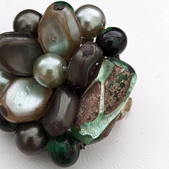 Vintage Cluster Beaded CLIP-ON Earrigns Glass Art Antique Beads Silvery Grey mix - Picture 8 of 11